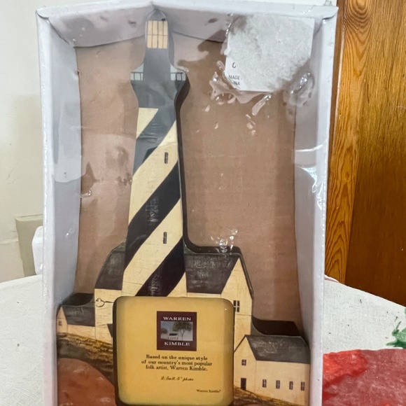 Warren Kimble wood lighthouse photo frame - Picture 2 of 2